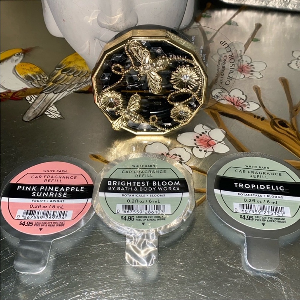 Bath and Bodyworks Bridgerton Car 🚗 Scent Holder and refills set of  Three